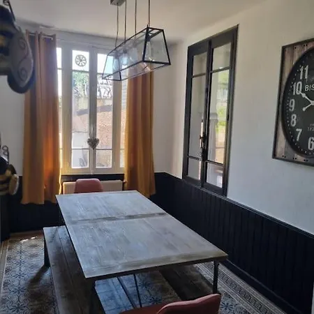 Maison Lyana Holiday home